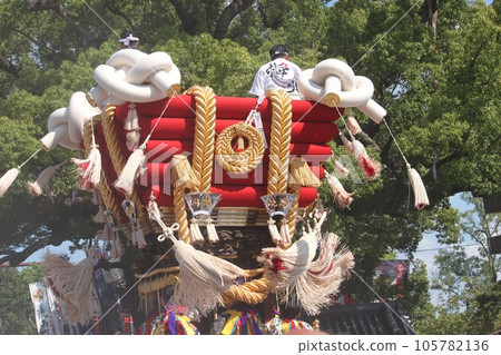 堺市百舌鳥八幡宮秋祭的蒲團鼓 堺市百舌鳥八幡宮秋祭的蒲團鼓 105782136