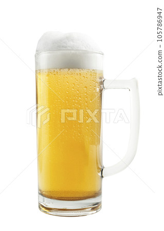 The glass of cold beer 105786947