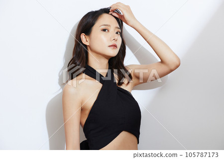 healthy portrait of young woman 105787173