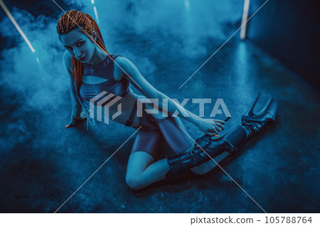 Young woman dancer 105788764
