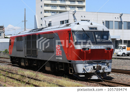 JR Freight DF200 type diesel locomotive 105789474