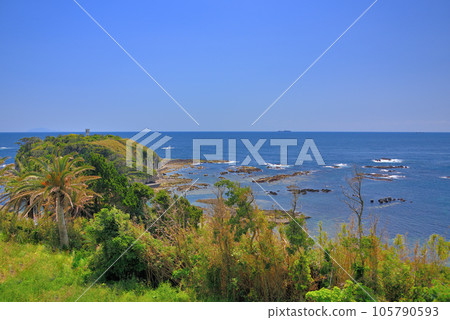從靜岡縣下田市須崎半島看到的伊豆半島、南伊豆、神秘島、惠比壽島 (3) 105790593