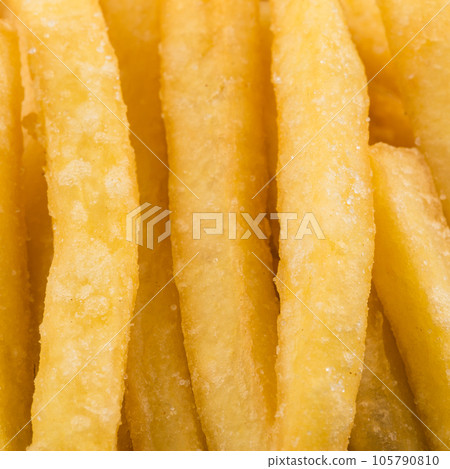 Fried potatoes closeup Fried potatoes closeup 105790810