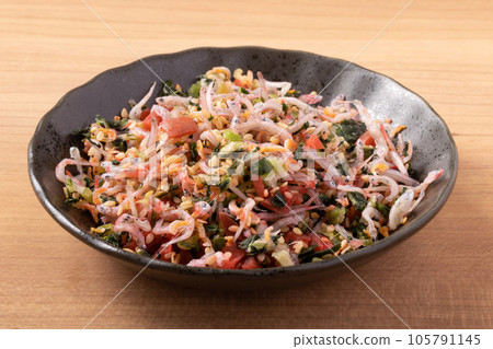 Plum Chirimen Jako 105791145