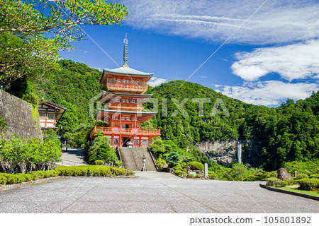 [熊野那智大社] 三層寶塔和那智瀑布 105801892