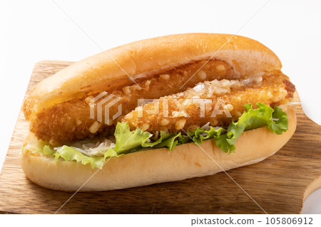 Green onion salt fillet cutlet sandwich 105806912