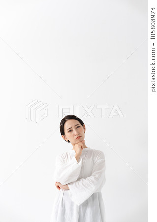 Thinking Middle Female 105808973