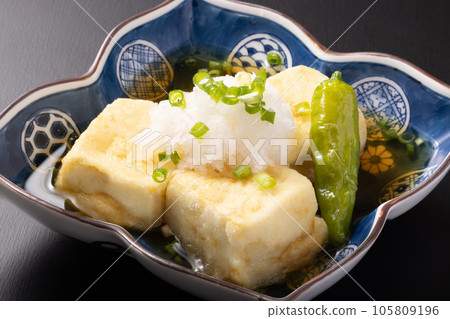Deep-fried tofu 105809196