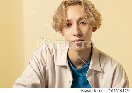 Male boat rate 105810509