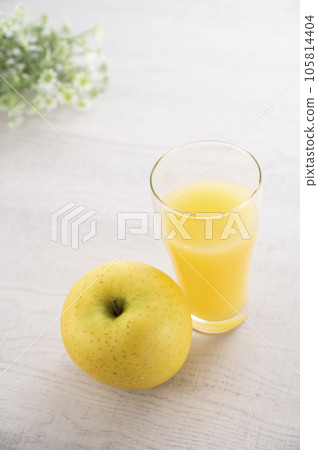 黃苹果和蘋果汁 105814404