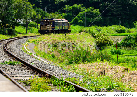 Torokko Train and Asoshimodajo Station "Minami-Aso Railroad Reopening of All Lines and Resumption of Operations" Torokko Train and Asoshimodajo Station "Minami-Aso Railroad Reopening of All Lines and Resumption of Operations" 105816575