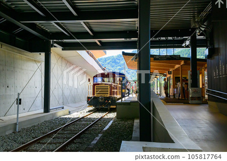 Torokko train (sightseeing train) arrival view (Tateno station) "All lines reopened and operations resumed" Torokko train (sightseeing train) arrival view (Tateno station) "All lines reopened and operations resumed" 105817764