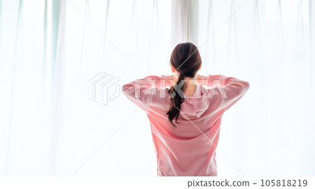 Image cut of a young woman waking up Image cut of a young woman waking up 105818219