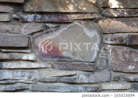 uneven rock wall color 1 105818894