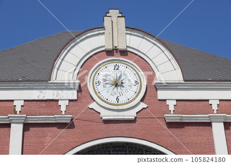 Clock on the facade of the Kazansky railway station, Moscow, Russia, June 19, 2023. Clock on the facade of the Kazansky railway station, Moscow, Russia, June 19, 2023. 105824180