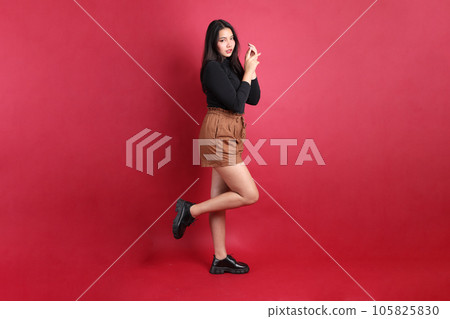 Woman in Red Woman in Red 105825830