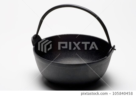 Iron pot Iron pot 105840458
