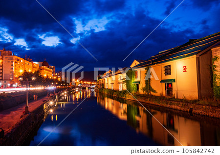 （北海道）小樽運河倉庫群亮燈 105842742