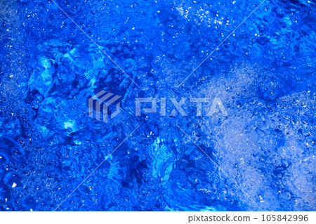 Ripples and bubbles on the water surface of the pool Ripples and bubbles on the water surface of the pool 105842996