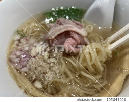 紅鯛魚拉麵 105845918
