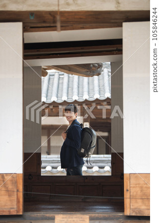 Young male college student traveling with a backpack in Korea 105846244