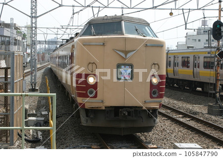 183系幕張車（23編組）報廢車轉運至長野 105847790
