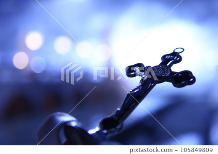 Metal Church cross closeup Metal Church cross closeup 105849809