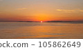從海岸看到的日落 105862649