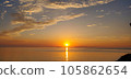 從海岸看到的日落雲 105862654