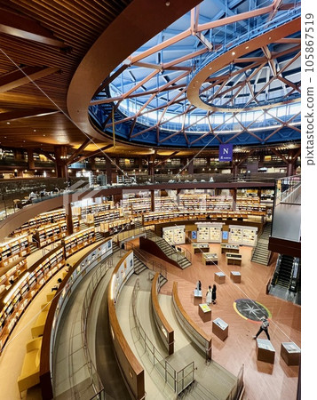 Architectural beauty that makes you want to go to the Ishikawa Prefectural Library Architectural beauty that makes you want to go to the Ishikawa Prefectural Library 105867519