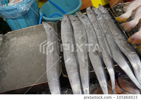"fish market" "fish market" 105868815