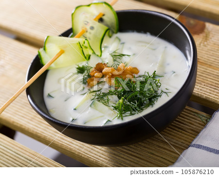 Cold vegetable soup Tarator 105876210