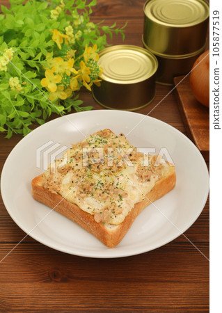 Tuna Mayo Toast Tuna Mayo Toast 105877519