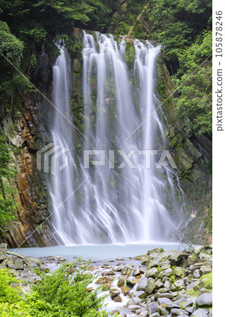 Maruo Falls (Kirishima City, Kagoshima Prefecture) 105878246