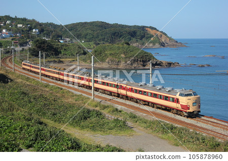 Shinetsu Main Line New T18 train Shinetsu Main Line New T18 train 105878960