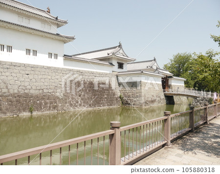 駿府城的辰巳櫓和東門(日本名城百選) 駿府城的辰巳櫓和東門(日本名城百選) 105880318