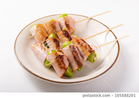 青椒火腿卷 青椒火腿卷 105888201