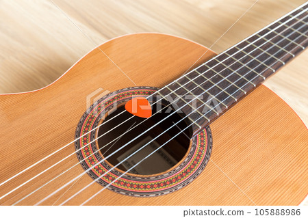 Guitar 105888986