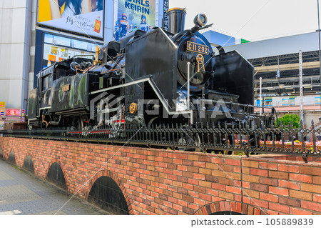 Shimbashi Station West Exit Square (SL Square), Minato-ku, Tokyo Shimbashi Station West Exit Square (SL Square), Minato-ku, Tokyo 105889839