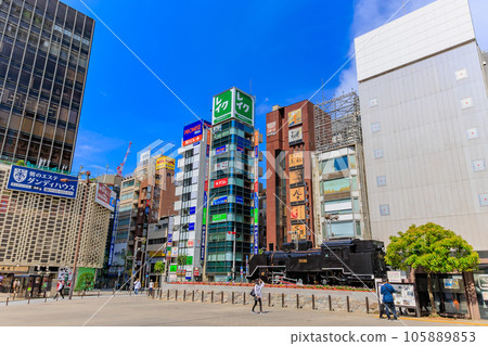 東京都港區新橋站西口廣場(SL Square) 東京都港區新橋站西口廣場(SL Square) 105889853