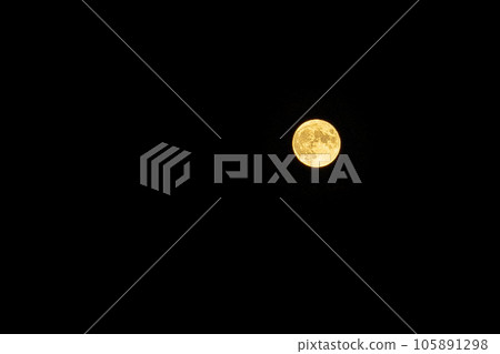 full moon full moon 105891298