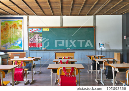 [吹屋故里村（舊吹屋小學教室）] 岡山縣高橋市成輪町吹屋 105892866