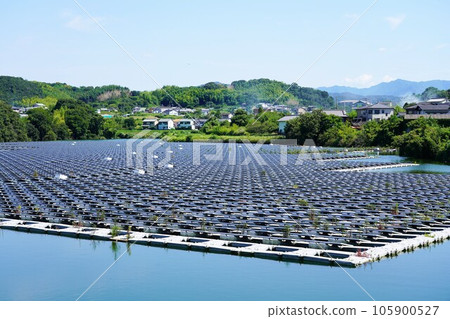 Solar power generation in reservoir (Sanuki plain) Solar power generation in reservoir (Sanuki plain) 105900527