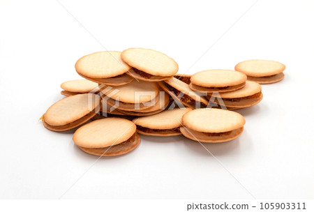 Thai pineapple crackers on white background 105903311