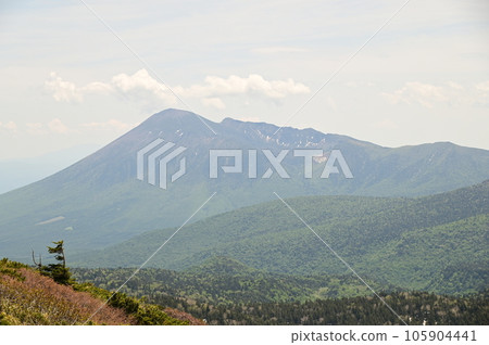 Mount Iwate seen from Hachimantai Mount Iwate seen from Hachimantai 105904441