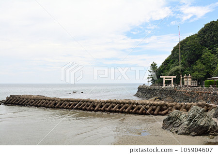 Mie/Ise Futamiura 105904607