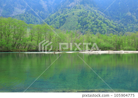 Kamikochi Taisho Pond Kamikochi Taisho Pond 105904775