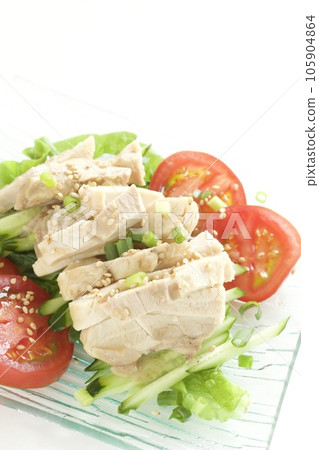 Banbanzi salad Banbanzi salad 105904864