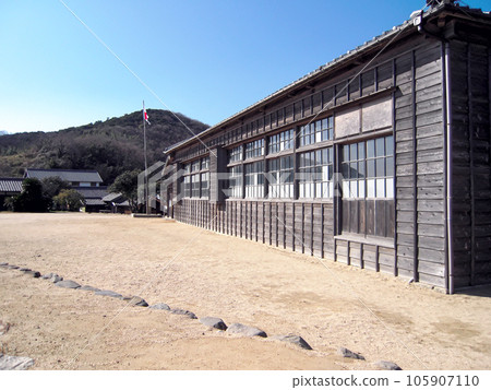小豆島二十四眼電影村三崎分校學校木製校舍苗場神城小學田浦分校 小豆島二十四眼電影村三崎分校學校木製校舍苗場神城小學田浦分校 105907110