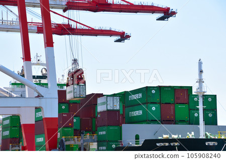 Ome South Wharf Container Cargo Ship 105908240